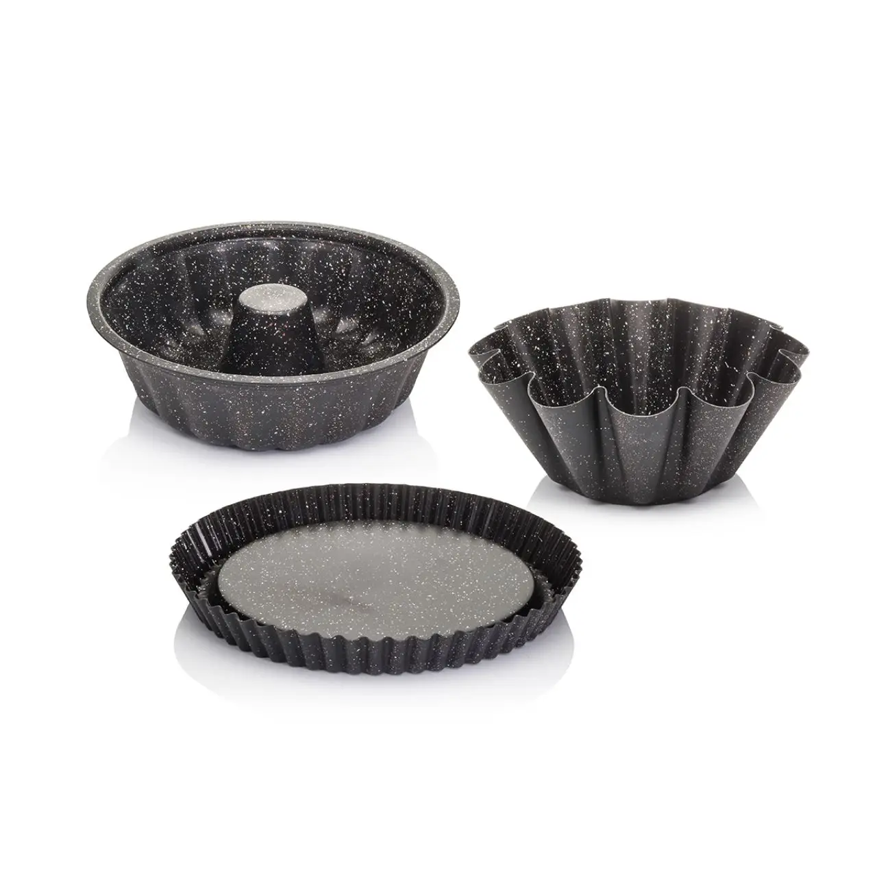 

Matte Black 3 pc Cake Set