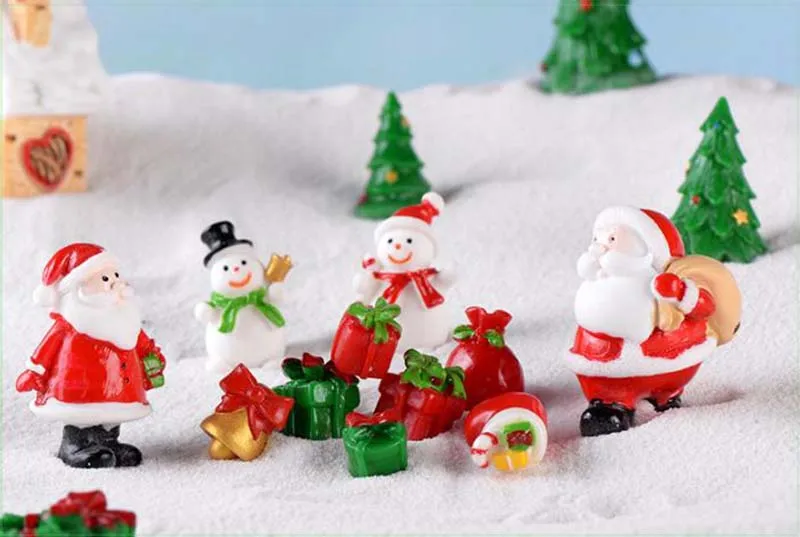 Mini Christmas Tree Snowman Gift Box shaped Ornament Sleigh Micro Landscape kids room decor Snow Scene Christmas Decor for home