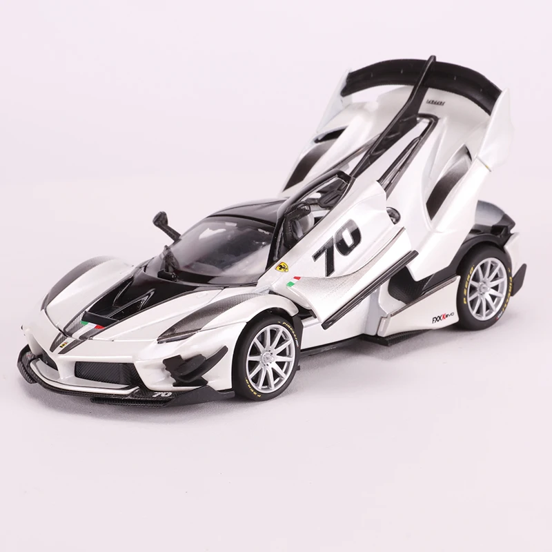 Модель автомобиля Bburago в масштабе 1:32 Ferrari FXX K EVO acousto Optical alloy|Наземный транспорт| |