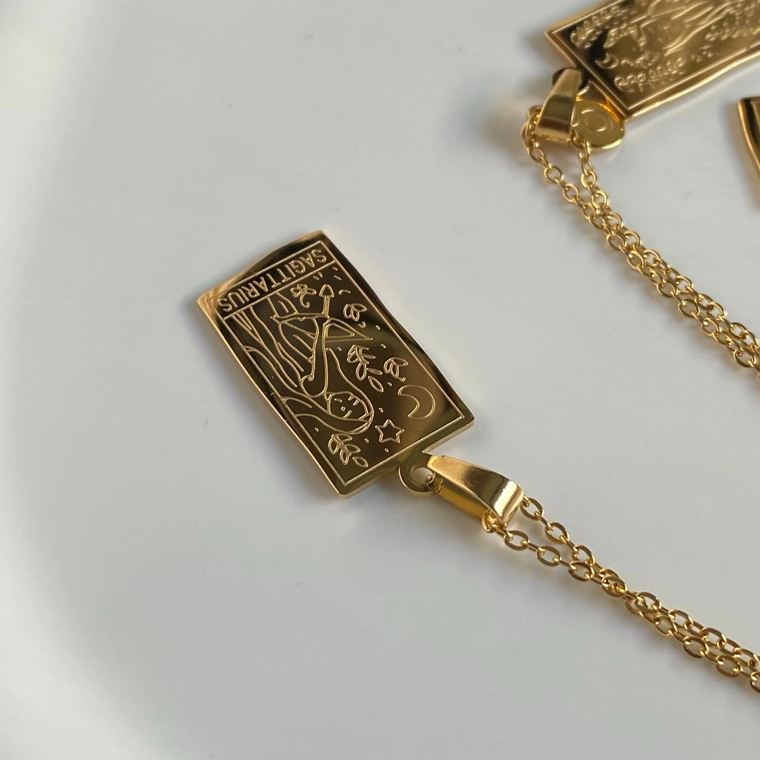 Vintage Zodiac Necklace For Women Gold Stainless Steel Constellation Aquarius Pisces Leo Chain Choker Necklace Goth Jewelry Gift