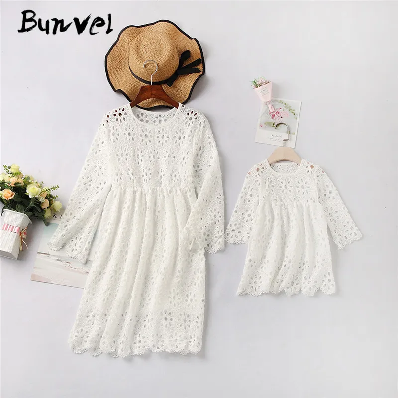 Bunvel Boho/платья принцессы для мамы и дочки; кружевная открытая одежда для новорожденных девочек; vestidos Mommy and Me; одежда F