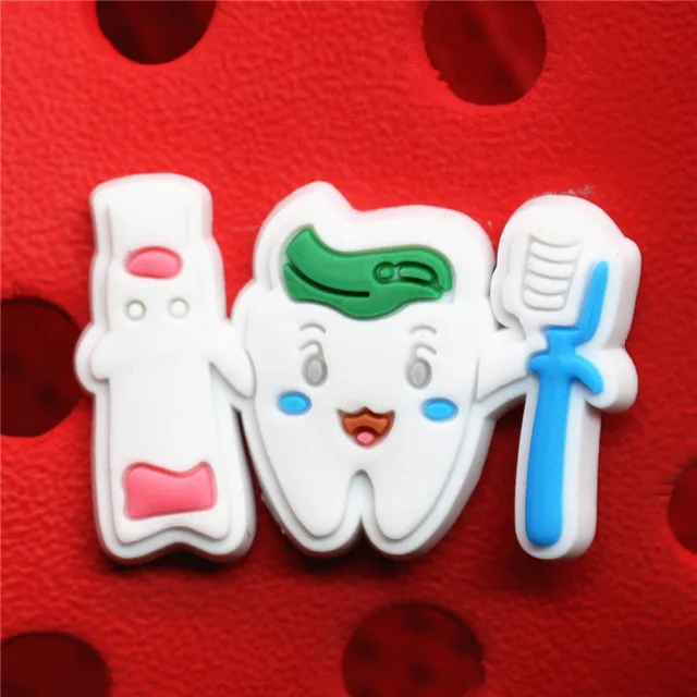 Single Sale 1pcs Medical Supplies PVC Shoe Charms Cute Stethoscope Syringe Shoe Buckle Decoration Jibz fit Croc Kids X-mas Gifts U172-9