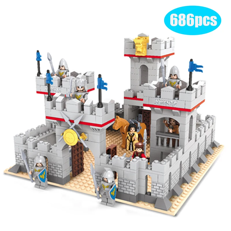 

Ausini Model building kits compatible with legoinglys city castle 686 pcs 3D blocks model building toys hobbies for children