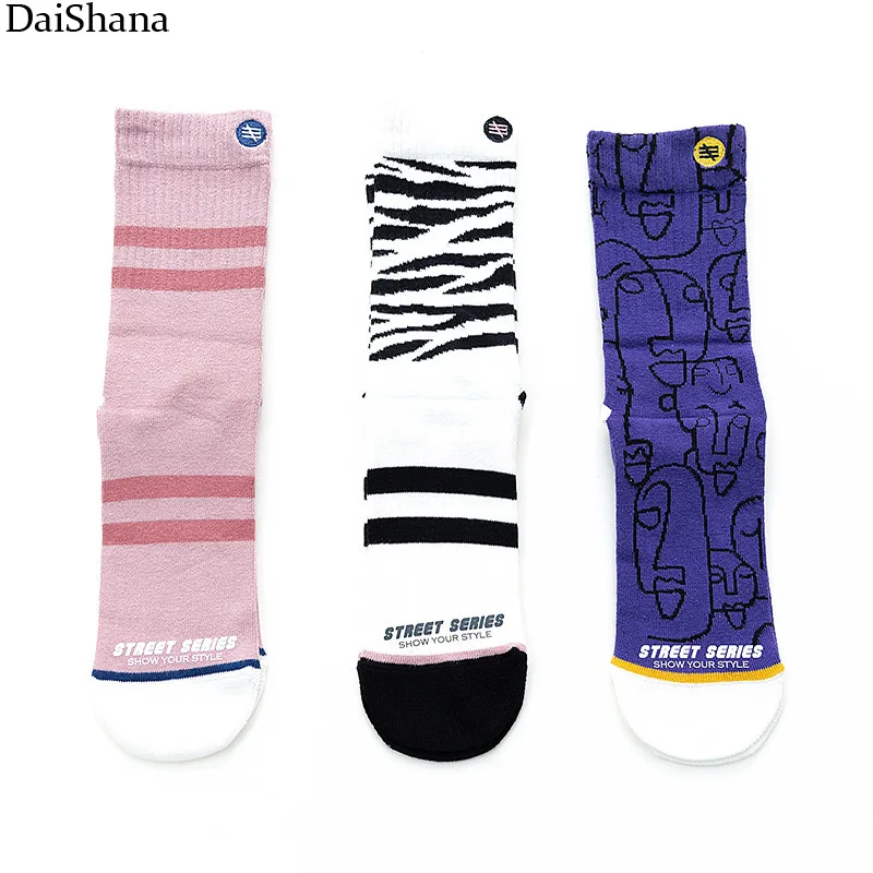 3Pairs New Fashion Unisex Sock Harajuku Korean Style Cotton Women Socks Skateboard Happy Crew Tide socks Meias Mujer EU36-44 43 Hc904f529161b4a1b88ee9fd6124539bay