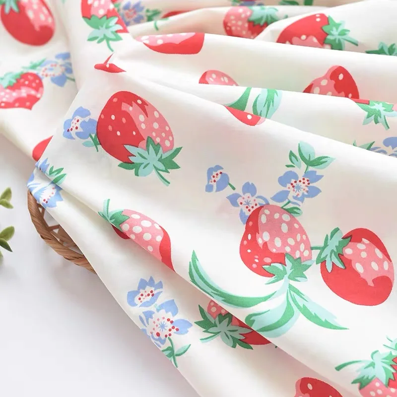 

Cotton Fabric Printed Strawberry Fabric For Clothing