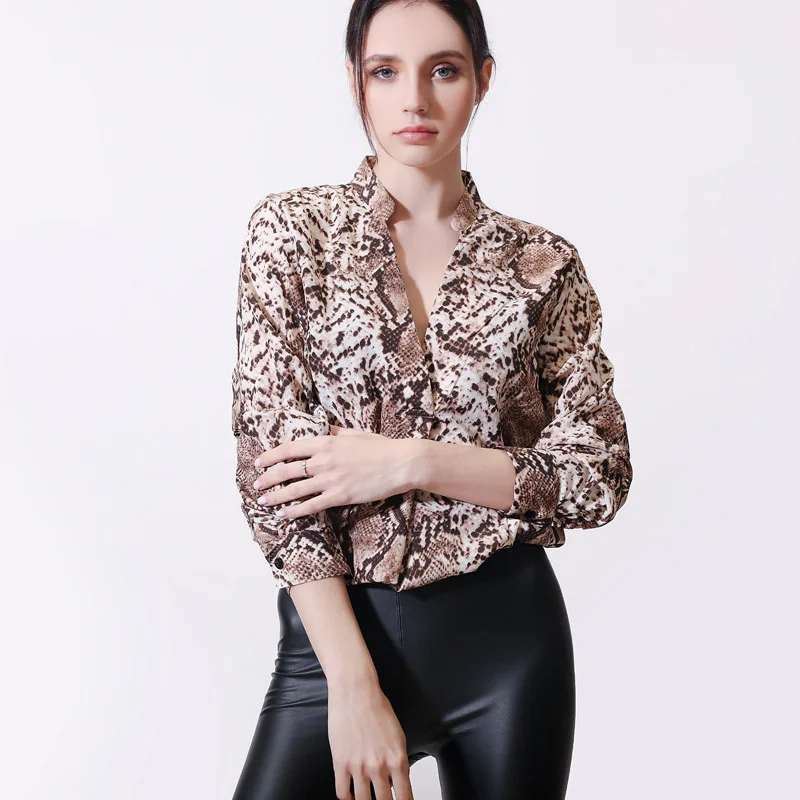 Women Sexy Long Sleeve Chiffon Leopard Print Shirt Turn Collar Lady Office Casual Blouse Loose Women Blouse Hot