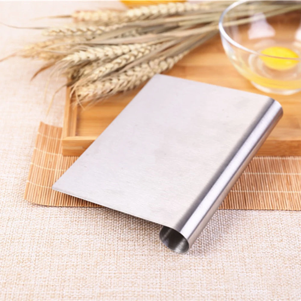 Flour Scraping Baking Tool Stainless Steel Design Kitchen Tool with Scale Cutting Knife Fondant Cake Baking