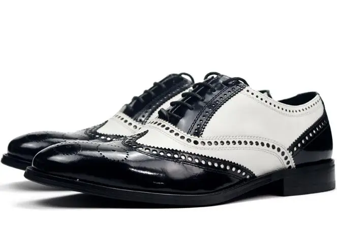 

New Winter Genuine leather pointed toe Carved Retro Oxford shoes Brogue Shoes High Top handmade Formal Business men shoes