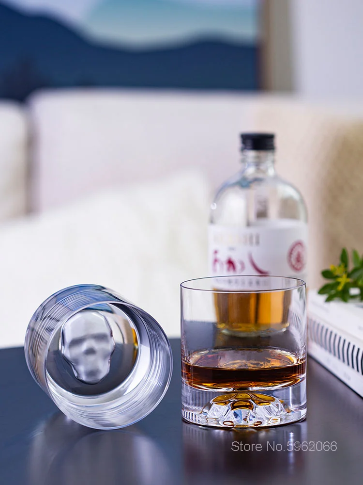 Cool Skull Face Crystal Old Fashioned Whisky Glass Devil Bottom Raised Rock Glass Chivas Whiskey Tumbler XO Brandy Snifter Cup