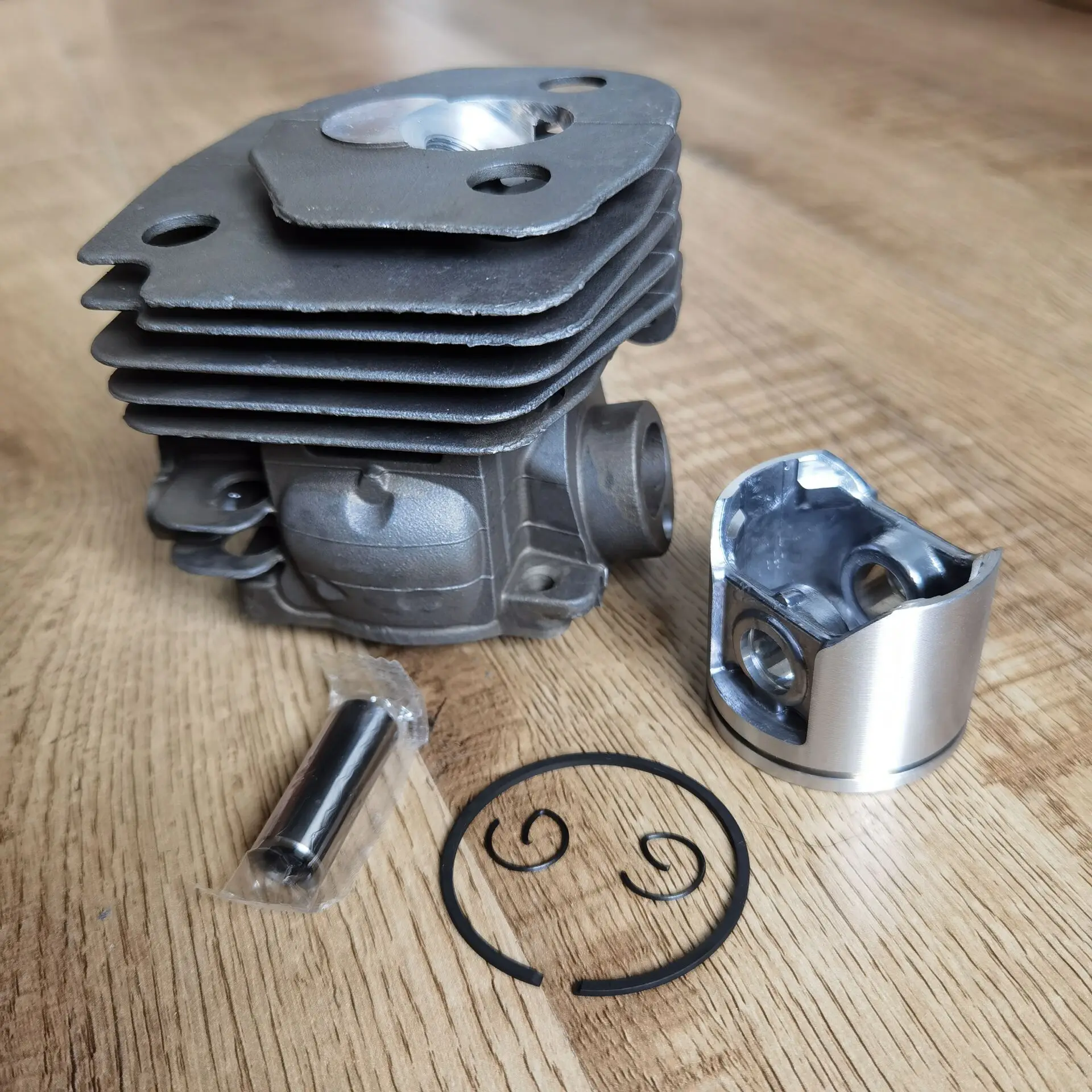 44 MM Nikasil Plated Kettingzaag Cilinder Zuiger Pakking Vervangende
