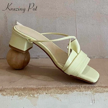 

Krazing pot new sheep leather ruffles pleated sweet square peep toe women sandals buckle straps med square heel summer shoes L08