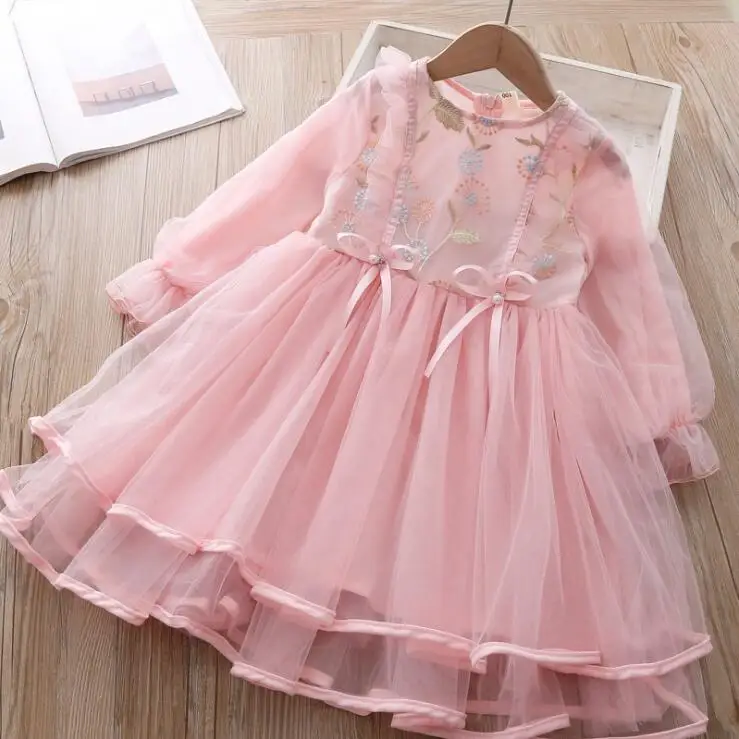 Весеннее платье с вышивкой для девочек; стиль; милое детское платье принцессы; Размеры 100-140 см; одежда для детей