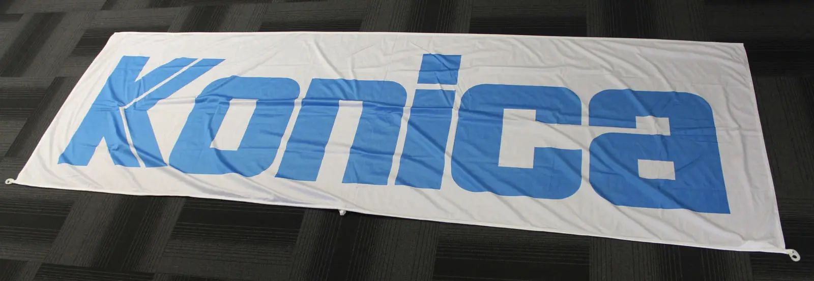 3ft x 5ft3 x5ft Konica V8 СуперКары серии огромный флаг печати баннер, флаг из полиэстера Размер 150*90 см