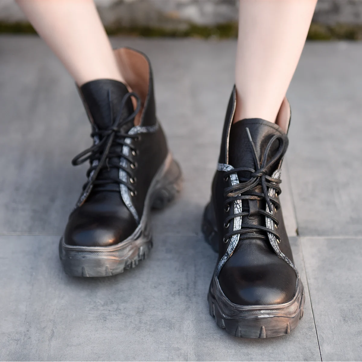

Artmu Original Handsome Martins Boots Spring and Autumn Ankle Boots Genuine Leather Thick Bottom Motor Boots Women's Boots Retro