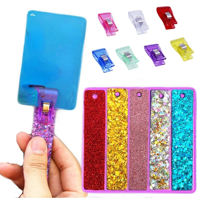 ColorfulCardGrabberResinMoldCreditCardGrabberKeychainSilicone
