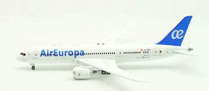 Air europe Boeing 787-8 Dreamliner 1:200 Scale Model Collection b787 EC-ELM 