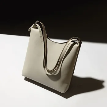 

2020 new simple fashion large capacity leather color matching shoulder bag handbag crossbody bag