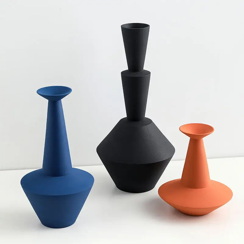 

Jingdezhen Modern Minimalist Light Luxury Ceramic Vase Decoration Entrance Showroom Creative Soft Loading Handmade Geometry Flow