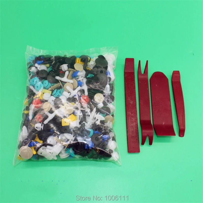 200Pcs Random Mixing Universal Car Fender Plastic Clips Bumper Interior Decoration Auto Fastener