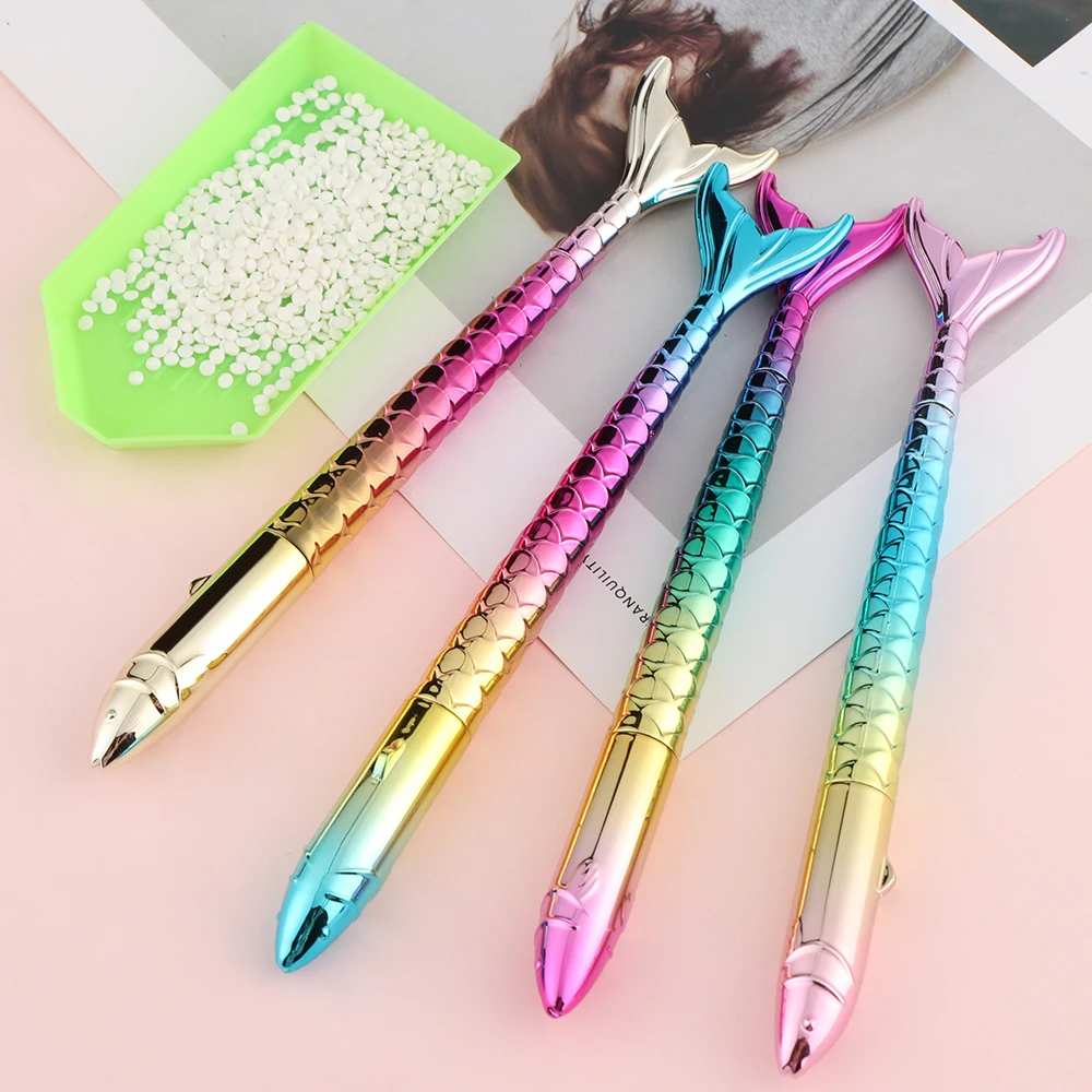 

1Pcs HOT DIY Crafts Sewing Embroidery Tool 5D Round Diamond Point Drill Pen Painting Cross Stitch Accessories Sewing Household