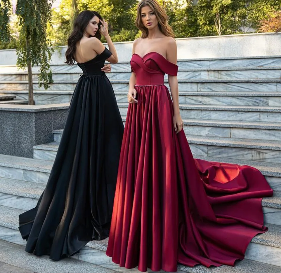 

Женское длинное вечернее платье, черное/бордовое атласное платье с открытыми плечами и сердечком, бальное платье для выпускного вечера, 2024