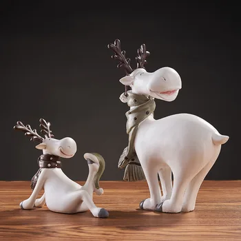 

Cartoon resin deer Children's clothing store Creative soft decoration for the counter of gongcha shop home decoration modern