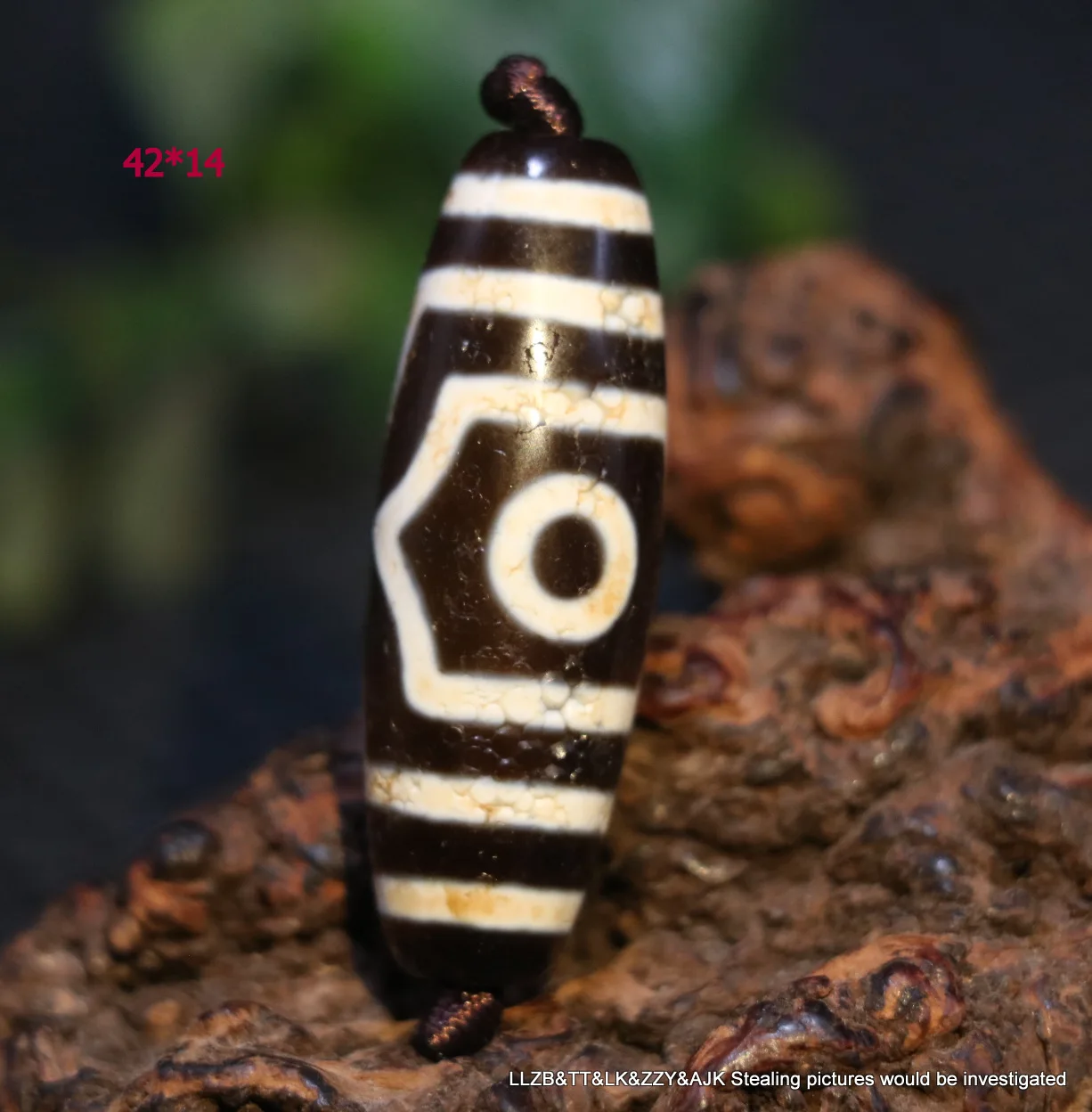 

Ultra Unique Energy Tibetan Old Agate 3 Eye Wisdom Symbolize dZi Bead 5A9 Pendant LZK LKbrother Sauces Top Quality F029A