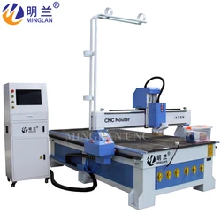 Machine de routeur cnc 1325 4x8 pieds avec table de profil en aluminium 