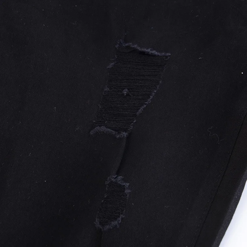 E381746F