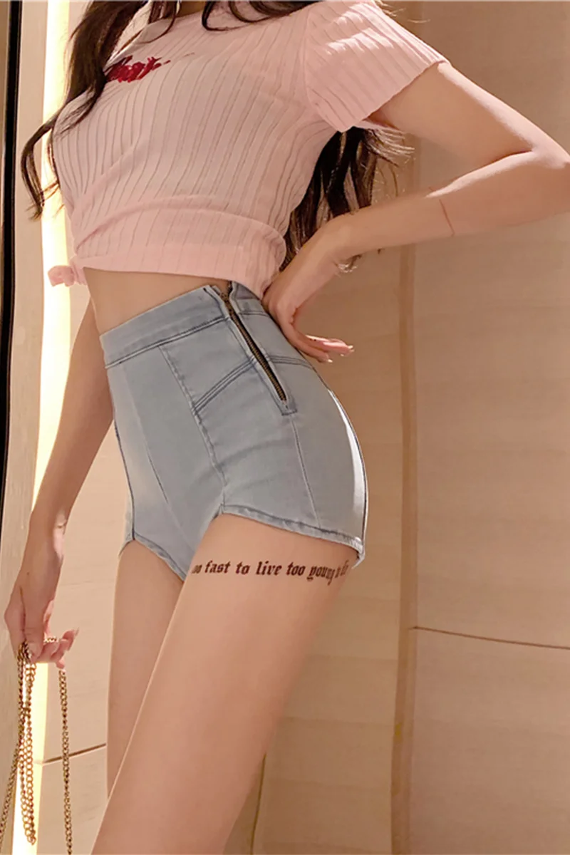 Casual Blue Denim Shorts Women Sexy High Waist Buttons Pockets Slim Fit Shorts 2020 Summer Beach Streetwear Jeans Shorts