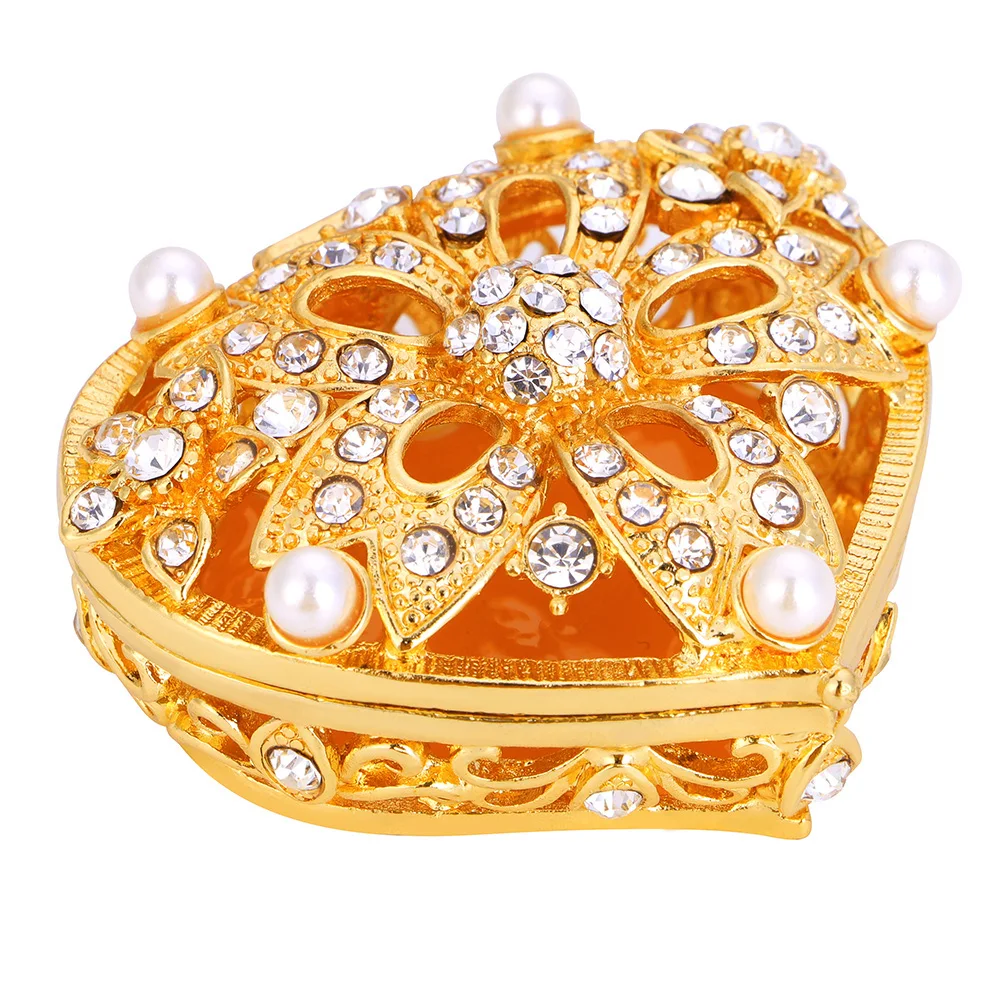 

Gold Heart Shape Metal Jewelry Box with Imitation Pearl Rhinestone Women Gift Wedding Arrhae Unity Coins Set Box Bride Accessory