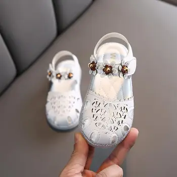 

Girls Sandals Kids Shoes Princess Sweet Toe-capped Anti-kick Beach Sandals Children's Soft Summer Woven Shoes