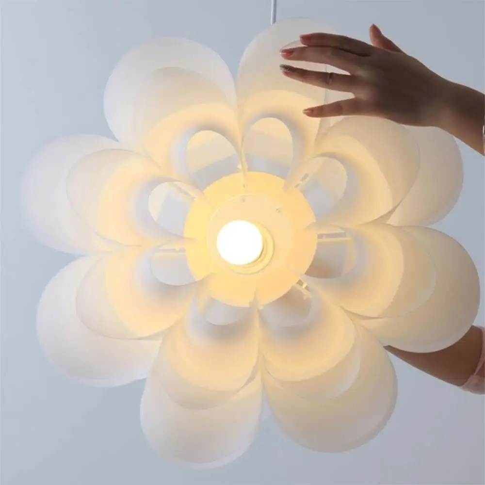 

Ceiling Chandelier AC110-240V Lampshade PVC Loft Lotus Chandelier DIY Puzzle Light Living Room Pendant Lights Celling Lights