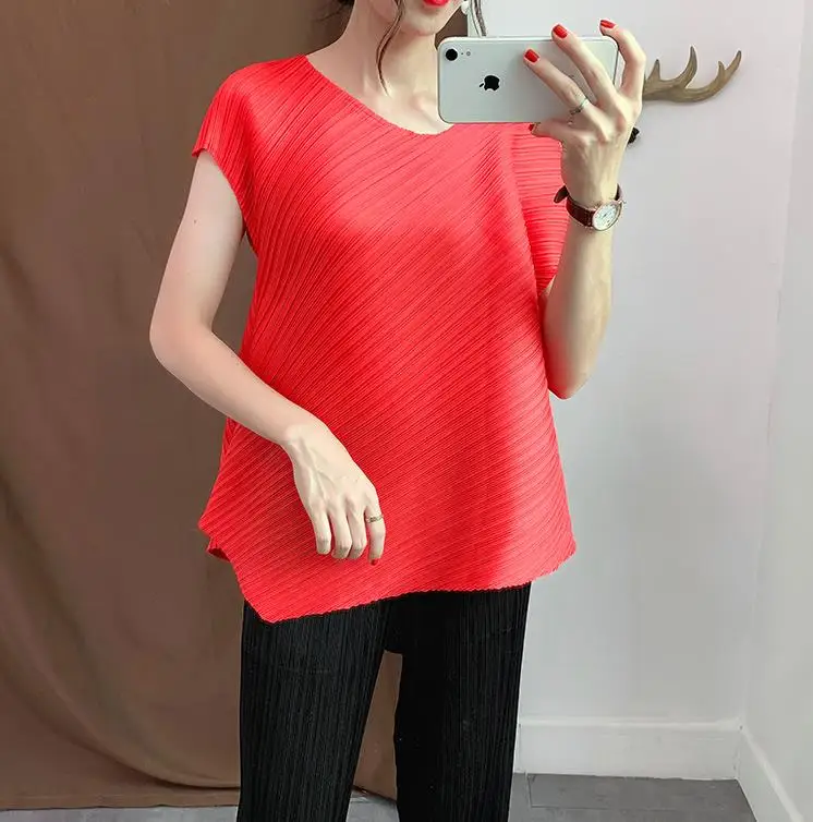 

Miyake folds new twill irregular sleeveless t-shirt female loose wild vest summer wear free shipping