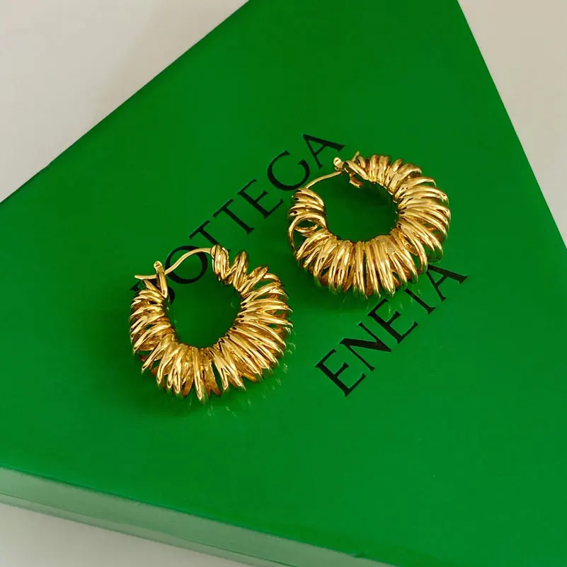 Chunky Hoop Earrings for Women Twisted Spiral Helix Line Wrap Thick Gold Hoops Trendy Jewelry Light Weight