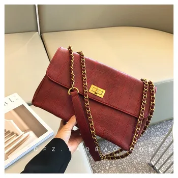 

Fashion chain handbags 2018 new Korean version of the wild lock PU ladies temperament hand shoulder messenger bag