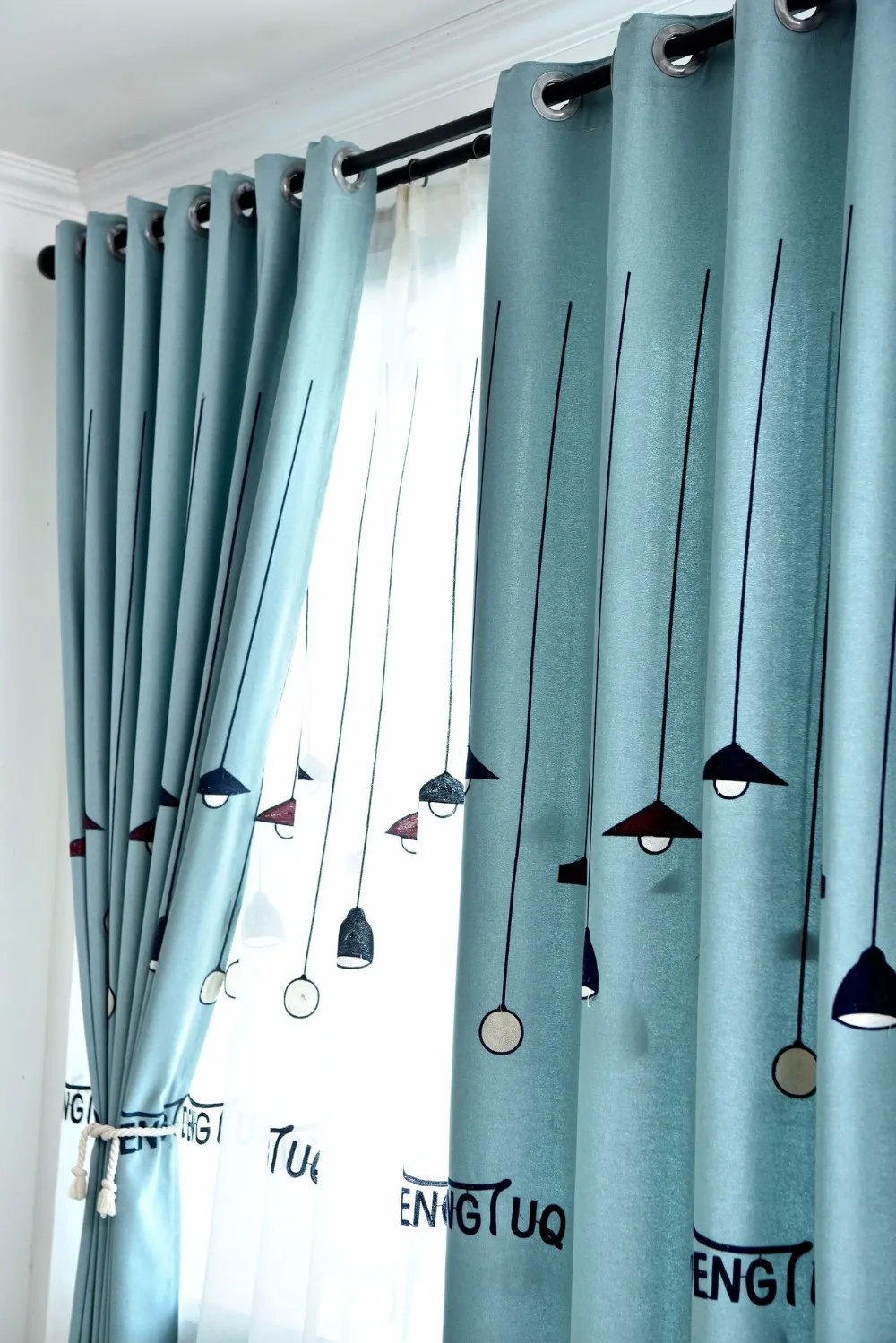 11213722647_1042572061