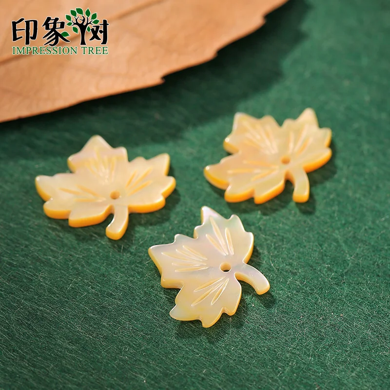 Seashell Maple Leaf Shape Charms 1Pc White/Yellow 15*14mm Smooth Side Shell Bead For Handmade Necklace DIY Jewelry Makings 19089 | Украшения