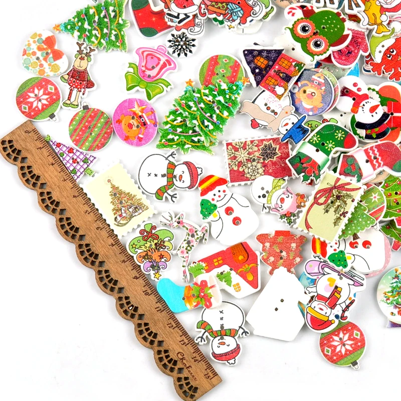 50pcs Random Mixed Wooden Button Christmas Pattern Scrapbook Decorative Buttons For Cloth Decoration Sewing Supplies