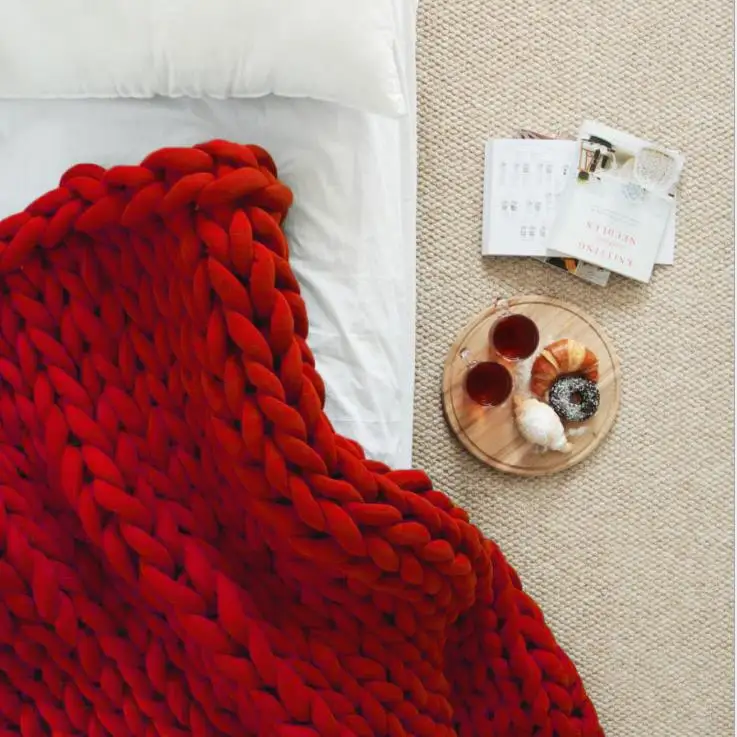 Массивное вязаное вручную одеяло из толстой пряжи, похожее на шерсть, полиэстеровое объемное вязаное одеяло s, зимнее плотное объемное теплое одеяло для дивана - Цвет: Красный