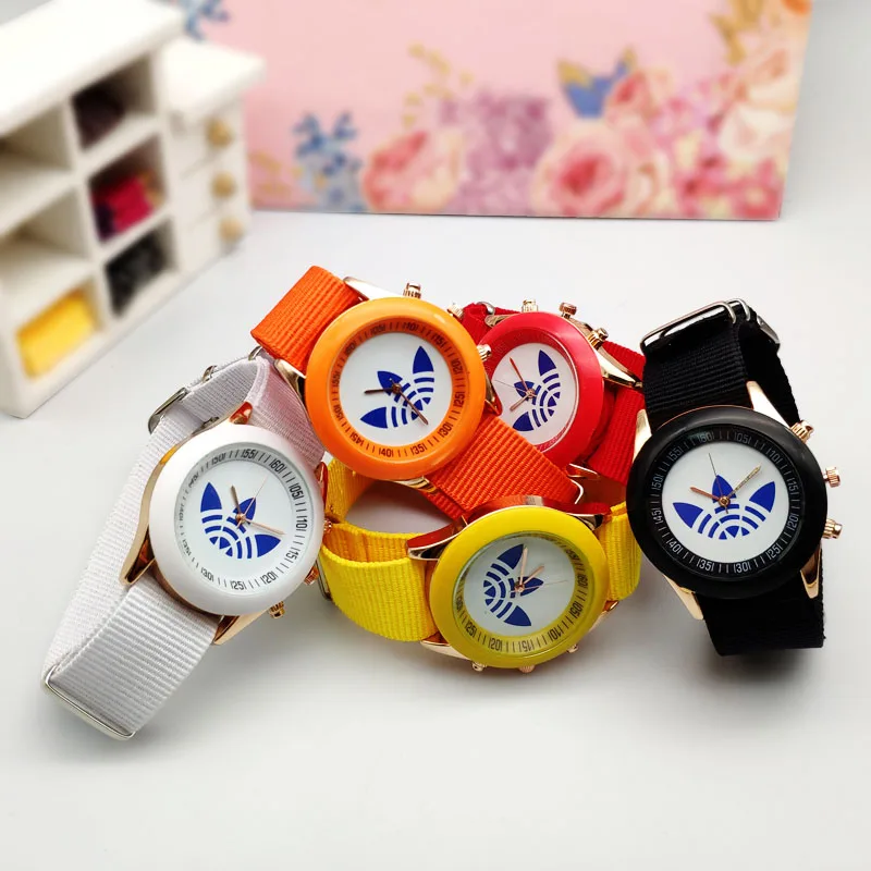 Ins Брендовые женские часы Ультра тонкое полотно холста кварцевые часы модные женские наручные часы Relogio Feminino женские часы Relojes