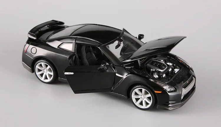Maisto 1:24 Nissan GTR3 моделирование сплава Модель автомобиля ремесла украшения коллекция игрушка инструменты подарок