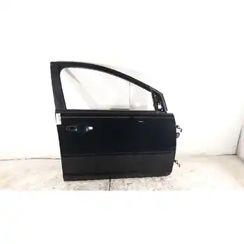 

1505703 door Front Right Ford Focus Hatchback (CHAP) Ghia