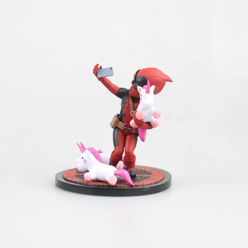 

Anime Deadpool Cute Deadpool Small Base Selfie Unicorn Boxed Garage Kit Decoration Model