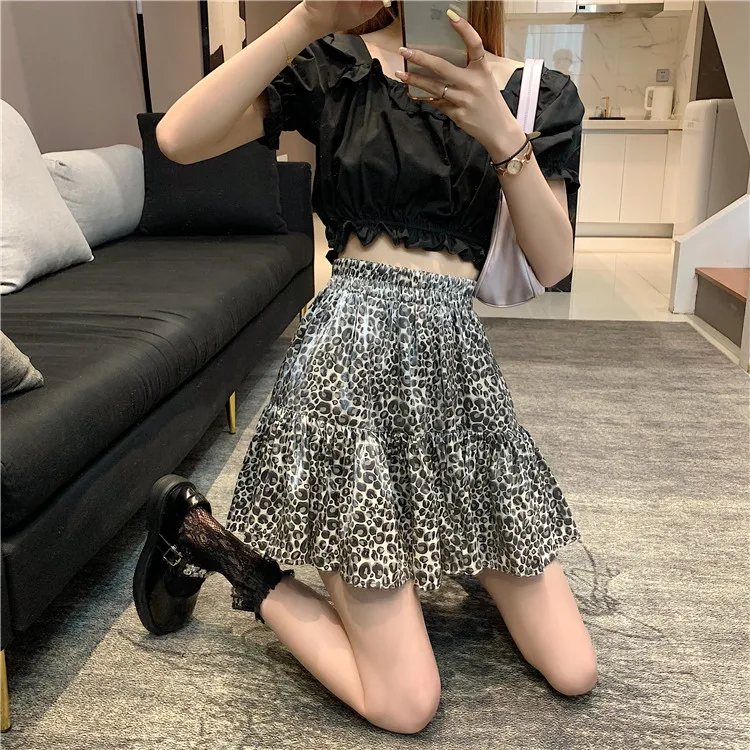 

Summer leopard print half-high waist elastic A-line anti-glare fluffy short skirt women