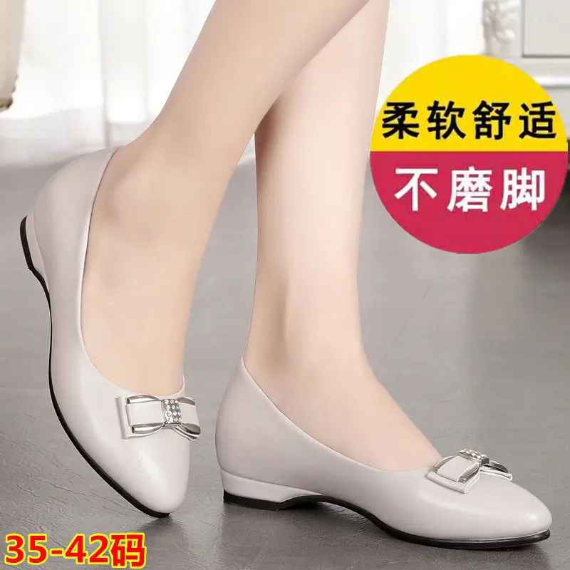 

Mom Shoes WOMEN'S Shoes Soft Bottom Is Comfortable Flat Low-Cut Spring And Autumn Middle-aged Work Shoes Flat Heel Leather Shoes