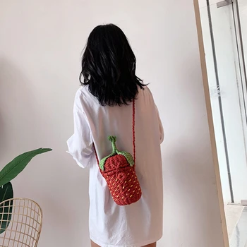 

Cute Strawberry Shape Hand-Knitted Shoulder Bag Messenger Bag Fruit Bag Pastoral Boho