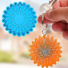 

Food Grade Useful Keychain Resin Silicone Mould Flexible Keychain Casting Mold Wide Application for DIY Pendant
