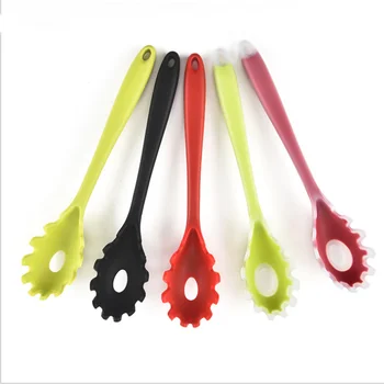 

Hot Kitchen Dishes Silicone Pasta Spoon Colander Kitchen Accessories Noodle Spoon Form for Cooking Everything for The Kitchen.8z