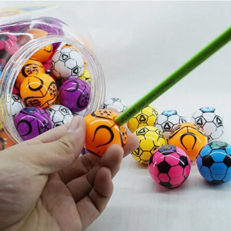1 шт. случайный модные мяч для мини-футбола точилка для карандашей творческая тенденция Футбол Форма точилка для карандашей для детей, подарок